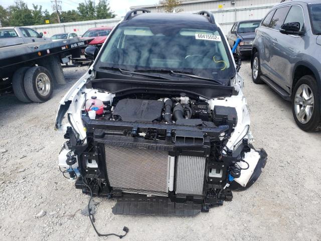 5XYRHDLF8NG129032 - 2022 KIA SORENTO EX WHITE photo 9