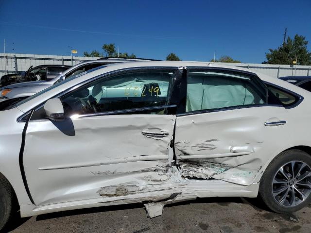 4T1BK1EB0GU242420 - 2016 TOYOTA AVALON XLE WHITE photo 9