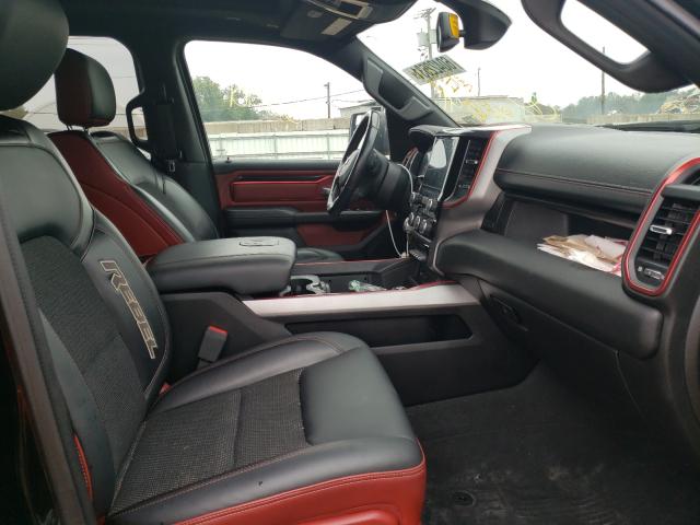 1C6SRFLT9KN534120 - 2019 RAM 1500 REBEL შავი ფოტო 5