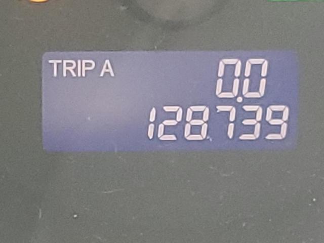 JHMGD37627S038275 - 2007 HONDA FIT S ვერცხლისფერი ფოტო 8