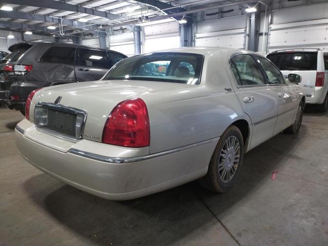 1LNHM82W96Y603798 - 2006 LINCOLN TOWN CAR S BEIGE photo 4