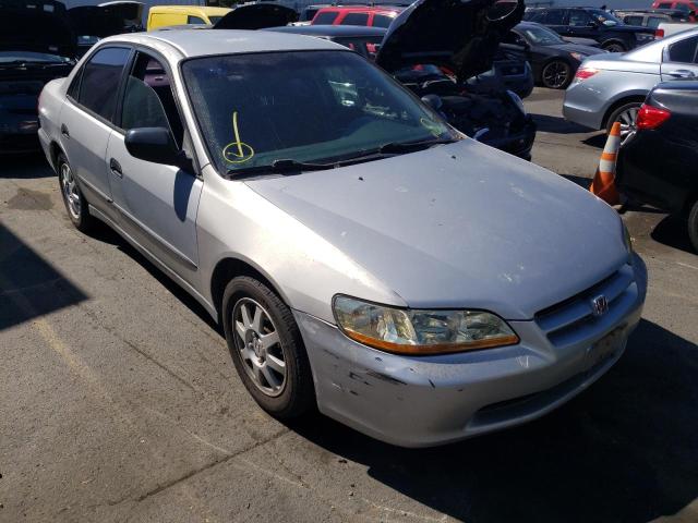 JHMCF864XYC000214 - 2000 HONDA ACCORD DX SILVER photo 1