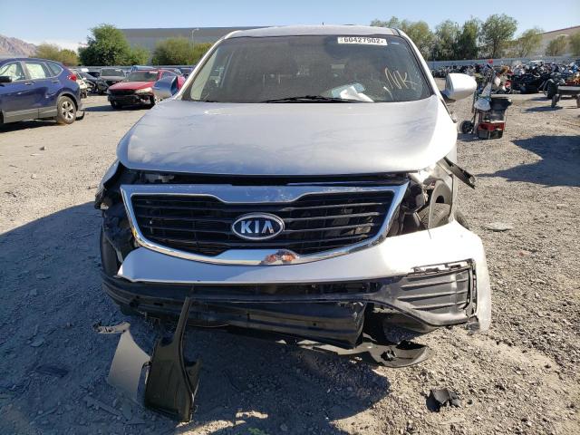 KNDPB3A21C7242172 - 2012 KIA SPORTAGE B SILVER photo 9