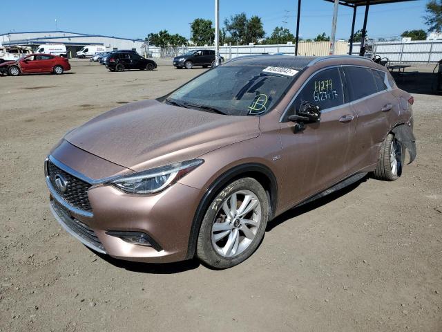 SJKCH5CP7HA020468 - 2017 INFINITI QX30 BASE TAN photo 2