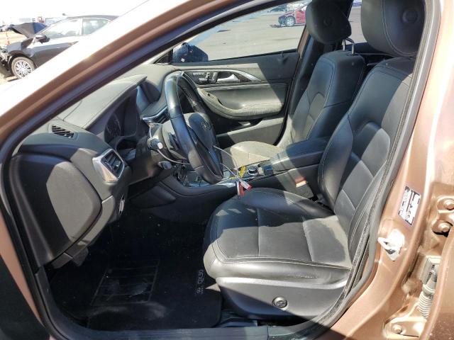 SJKCH5CP7HA020468 - 2017 INFINITI QX30 BASE TAN photo 5
