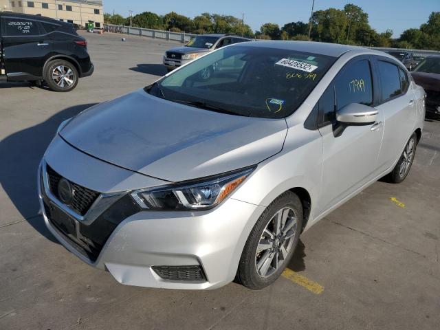 3N1CN8EV3LL808399 - 2020 NISSAN VERSA SV SILVER photo 2