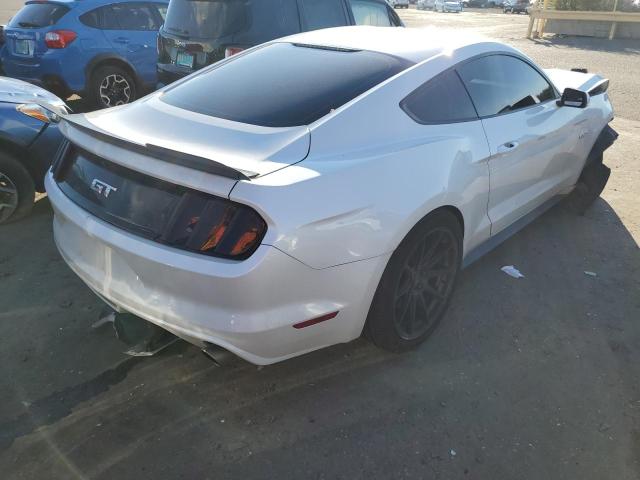 1FA6P8CF9H5333581 - 2017 FORD MUSTANG GT WHITE photo 4