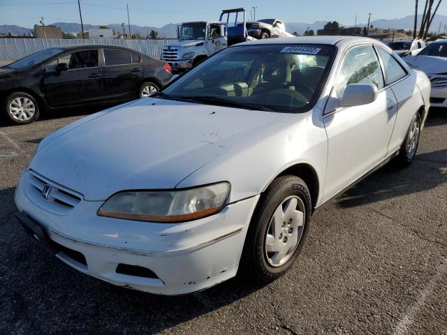 1HGCG22492A026857 - 2002 HONDA ACCORD LX WHITE photo 2