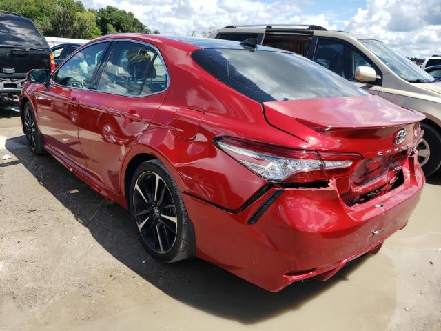 4T1B61HK8KU213742 - 2019 TOYOTA CAMRY XSE RED photo 3