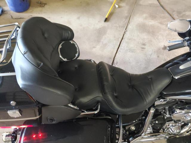 1HD1FCW133Y638025 - 2003 HARLEY-DAVIDSON FLHTCUI 黑色 照片 6