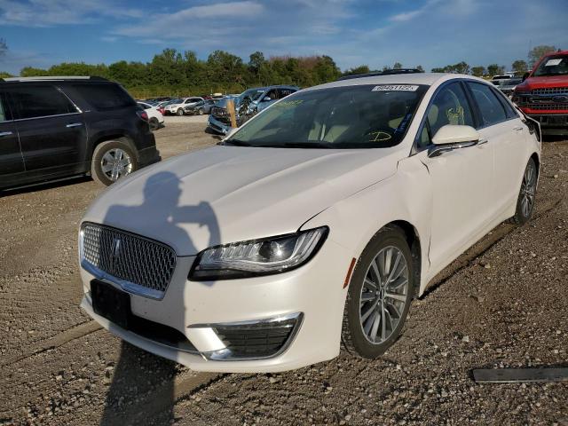 3LN6L5D97KR624352 - 2019 LINCOLN MKZ RESERV WHITE photo 2