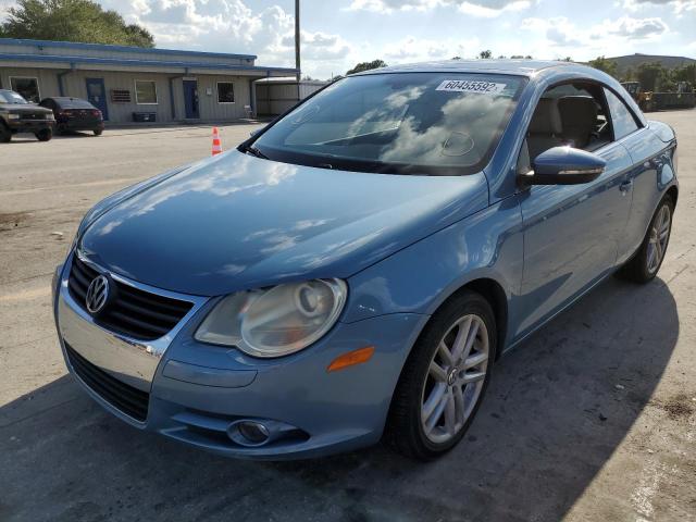 WVWFA71F19V013519 - 2009 VOLKSWAGEN EOS LUX Синьо-зелений фото 2