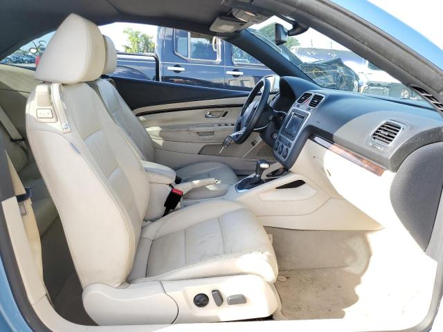 WVWFA71F19V013519 - 2009 VOLKSWAGEN EOS LUX Синьо-зелений фото 5