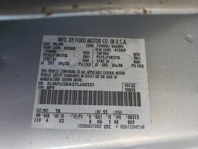 5LMFU28A2YLJ40321 - 2000 LINCOLN NAVIGATOR 银色 照片 10