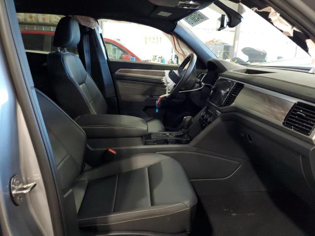 1V2WE2CA2NC203794 - 2022 VOLKSWAGEN ATLAS CROS Серебристый фото 5