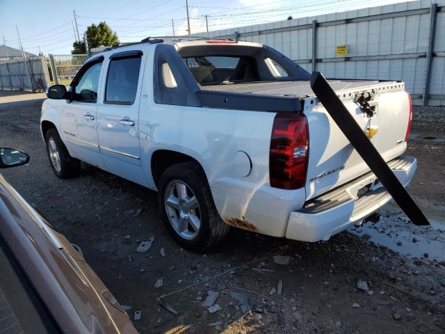 3GNVKGE07AG136891 - 2010 CHEVROLET AVALANCHE WHITE photo 3