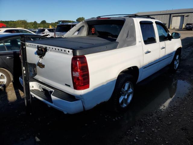 3GNVKGE07AG136891 - 2010 CHEVROLET AVALANCHE WHITE photo 4