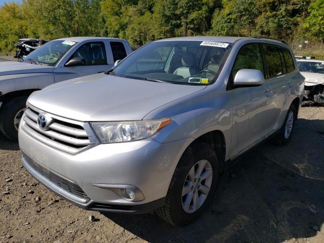 5TDBK3EHXDS257964 - 2013 TOYOTA HIGHLANDER SILVER photo 2