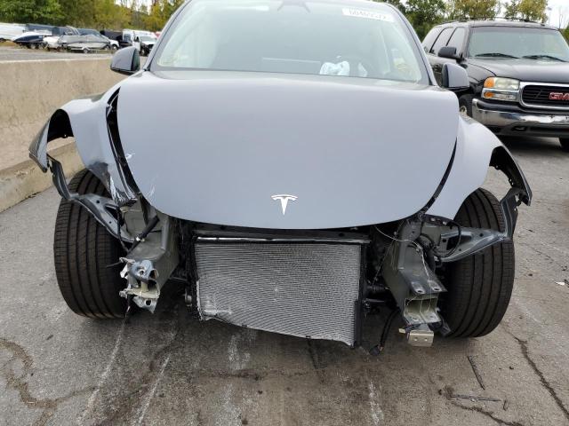 7SAYGDEE1NA009289 - 2022 TESLA MODEL Y رمادي صورة 9