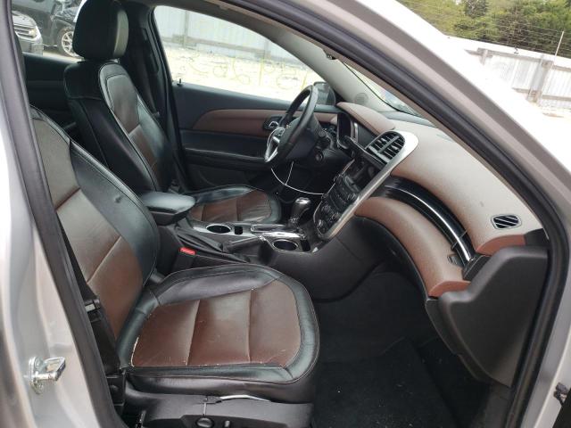 1G11F5SL7FF299427 - 2015 CHEVROLET MALIBU LTZ ვერცხლისფერი ფოტო 5