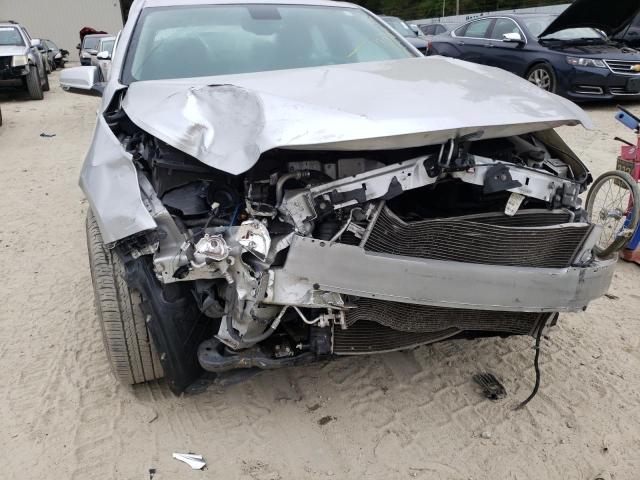 1G11F5SL7FF299427 - 2015 CHEVROLET MALIBU LTZ ვერცხლისფერი ფოტო 9