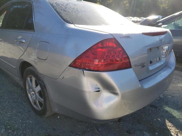 1HGCM66577A006973 - 2007 HONDA ACCORD EX SILVER photo 9