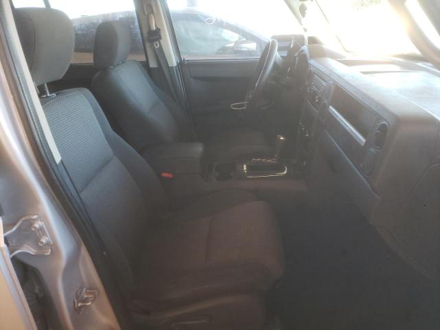 1J8HG48K68C215297 - 2008 JEEP COMMANDER 银色 照片 5