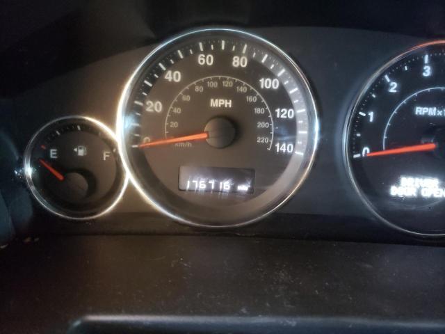 1J8HG48K68C215297 - 2008 JEEP COMMANDER 银色 照片 8