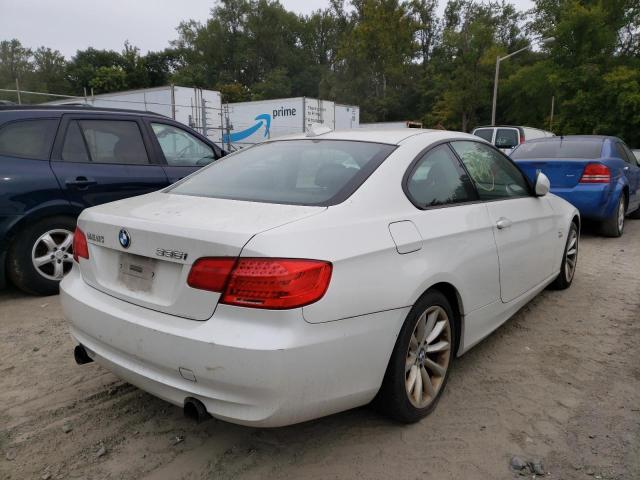 WBAKF9C53BE262228 - 2011 BMW 335 XI WHITE photo 4