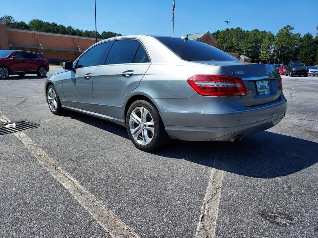 WDDHF5GB1BA374867 - 2011 MERCEDES-BENZ E 350 GRAY photo 3