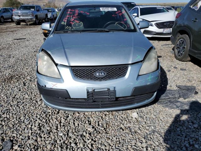 KNADE123976275998 - 2007 KIA RIO BASE SILVER photo 9