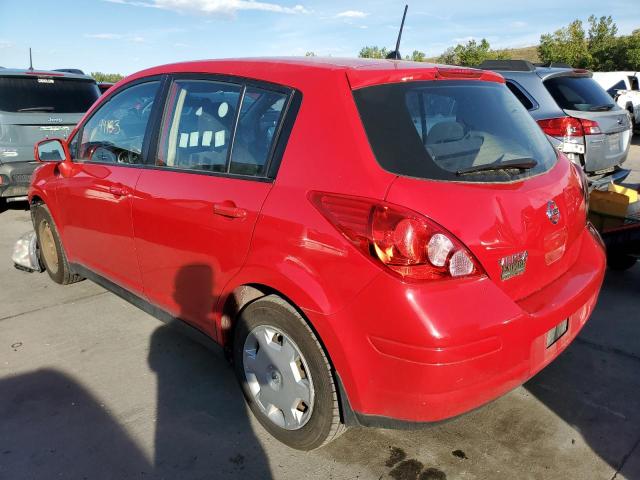 3N1BC13E89L463617 - 2009 NISSAN VERSA S RED photo 3