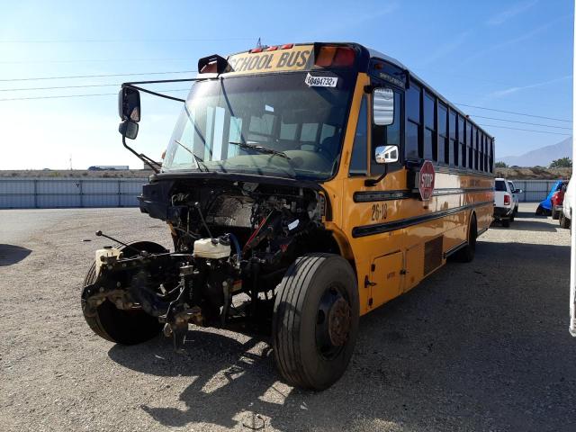 4UZABRFC2JCJF4172 - 2018 FREIGHTLINER CHASSIS B2 黄色 照片 2