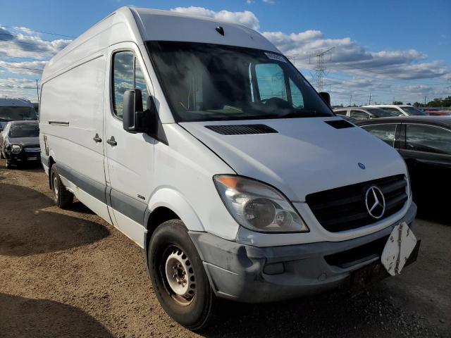 WD3PE8CB9B5600124 - 2011 MERCEDES-BENZ SPRINTER 2 WHITE photo 1