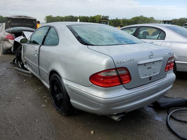 WDBLJ70G9XF059358 - 1999 MERCEDES-BENZ C400 SILVER photo 3