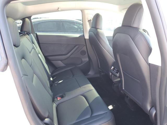 5YJYGDEE6MF211074 - 2021 TESLA MODEL Y أبيض صورة 6