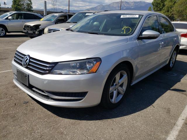 1VWBP7A36CC064730 - 2012 VOLKSWAGEN PASSAT SE SILVER photo 2