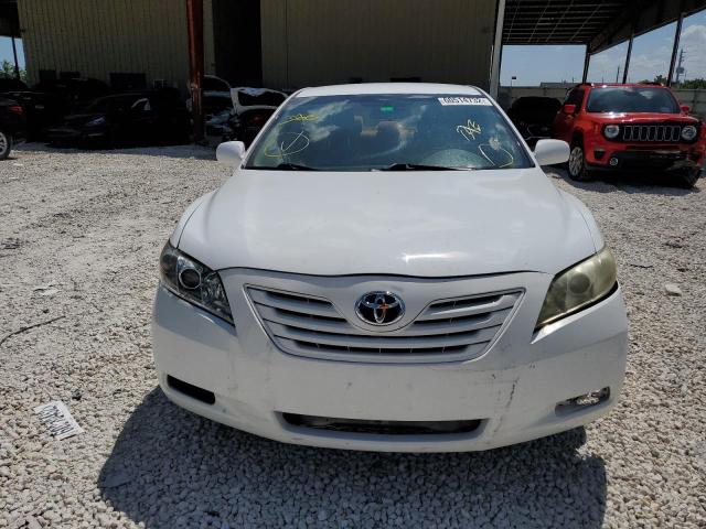 4T1BE46K97U573469 - 2007 TOYOTA CAMRY CE WHITE photo 9