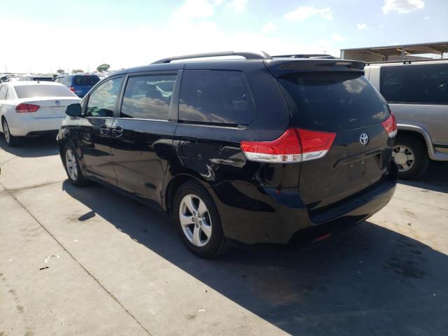 5TDKK3DCXDS315111 - 2013 TOYOTA SIENNA LE BLACK photo 3