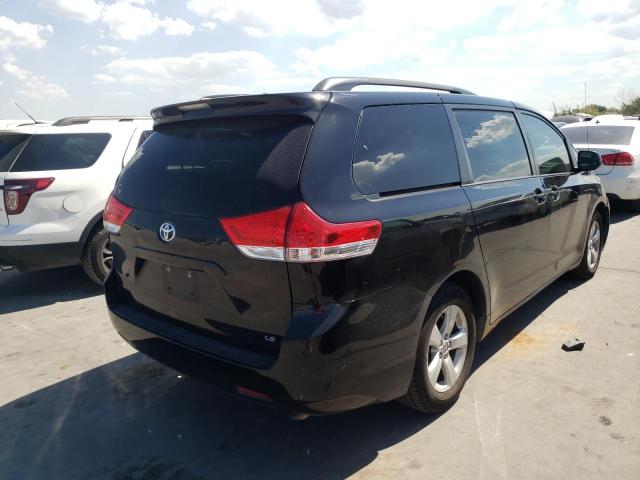 5TDKK3DCXDS315111 - 2013 TOYOTA SIENNA LE BLACK photo 4