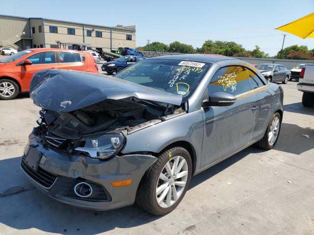 WVWBW8AH5DV003415 - 2013 VOLKSWAGEN EOS KOMFOR GRAY photo 2