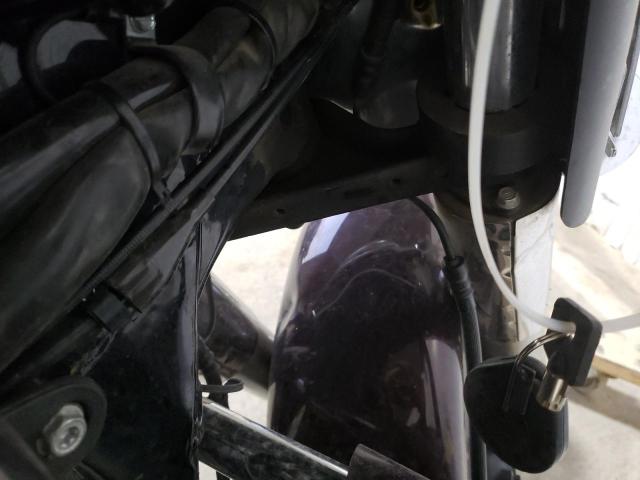 1HD1FCW115Y662469 - 2005 HARLEY-DAVIDSON FLHTCUI 紫色 照片 10