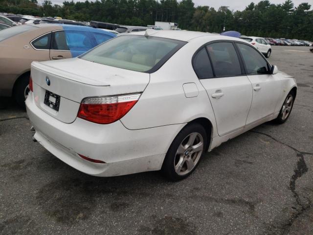 WBANF33537CS40887 - 2007 BMW 525 XI WHITE photo 4