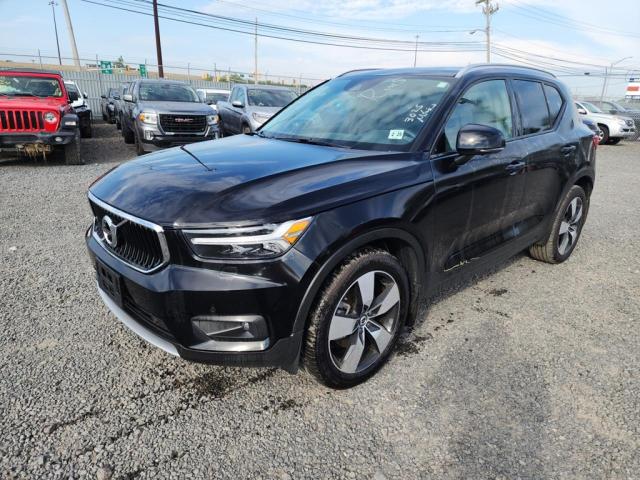 YV4162UK5L2280093 - 2020 VOLVO XC40 T5 MO BLACK photo 2