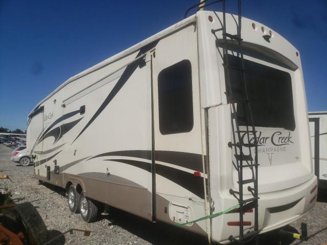 4X4FCRP27HS217181 - 2017 CEDA 5TH WHEEL BEIGE photo 3