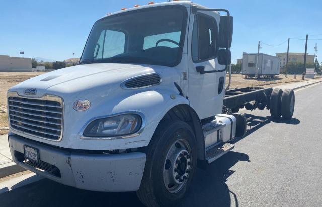 1FVACWDT0EHFX1913 - 2014 FREIGHTLINER M2 106 MED WHITE photo 2