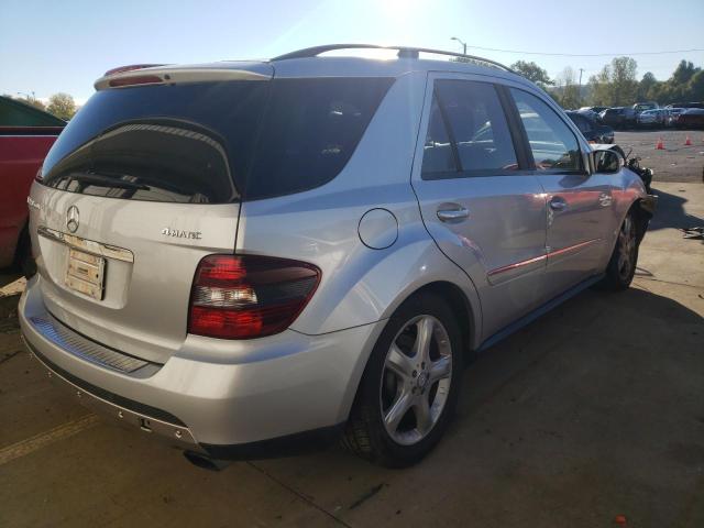 4JGBB22E98A352373 - 2008 MERCEDES-BENZ ML 320 CDI SILVER photo 4
