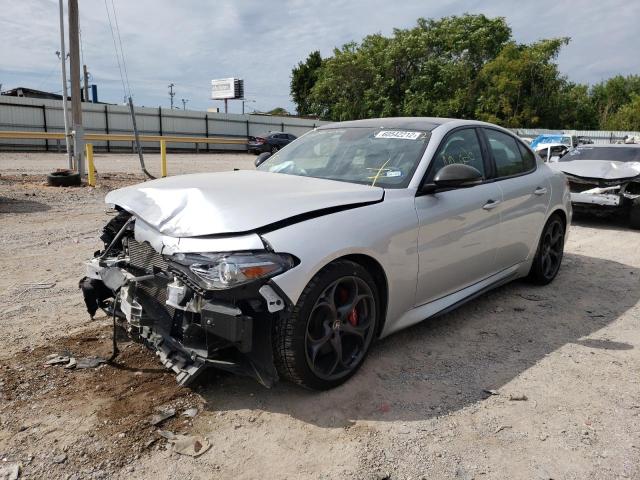 ZARFAMBNXK7606476 - 2019 ALFA ROMEO GIULIA TI SILVER photo 2