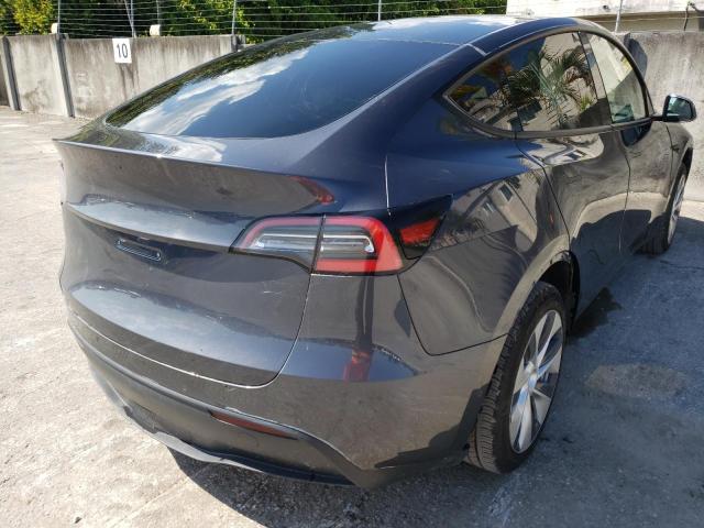 5YJYGDED2MF113926 - 2021 TESLA MODEL Y GRAY photo 4