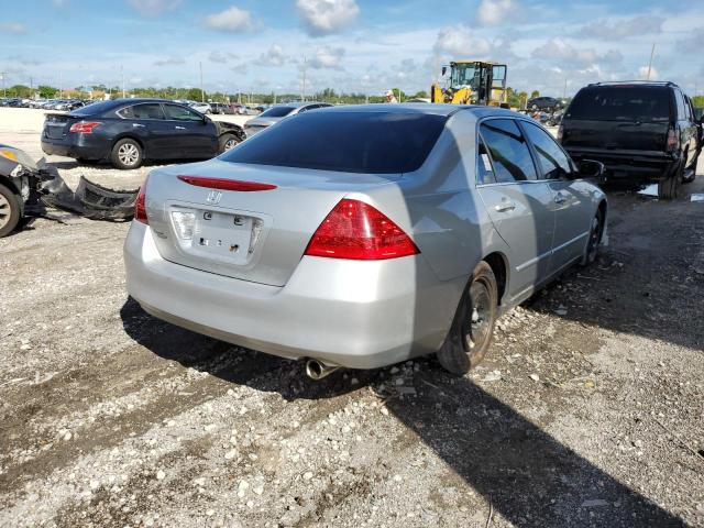 3HGCM56467G703683 - 2007 HONDA ACCORD LX SILVER photo 4